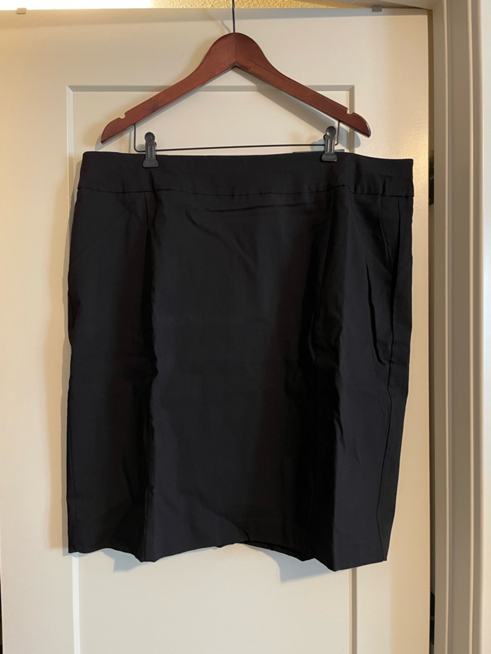 Penningtons Black Pencil Skirt
